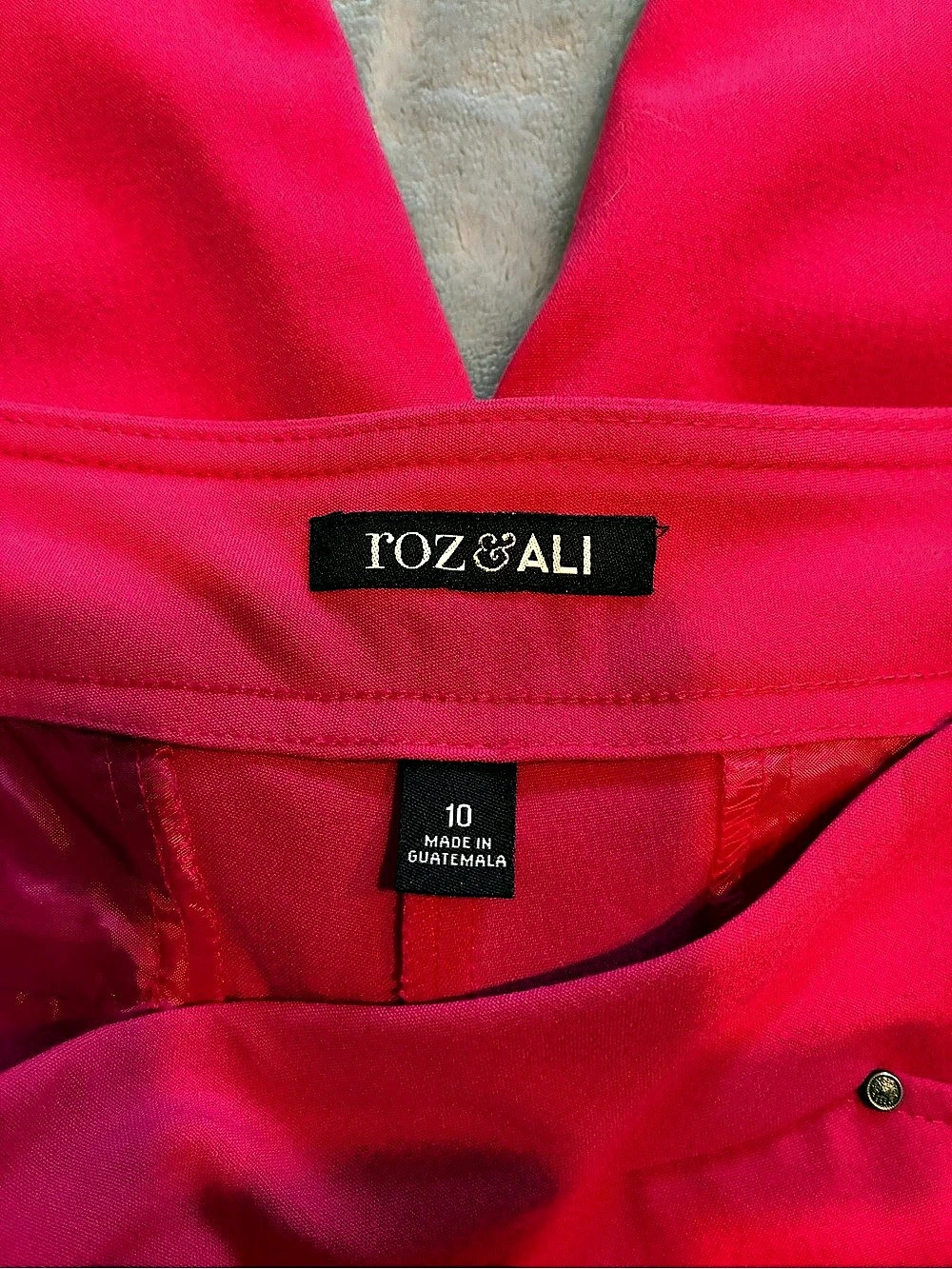 Roz & Ali Solid Millennium Tummy Panel Pull-On Ankle Pants Pink 10 - Picture 5 of 5